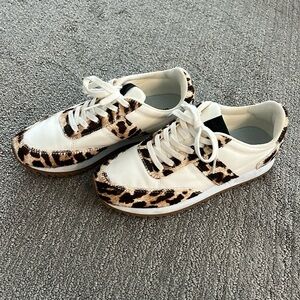New J Crew Trainers Sneakers With Calf Hair Size 6 Cream and Animal Print